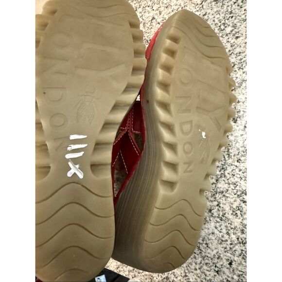 Fly London Red Wedge Sandals with Slingback Design Womens Size 40 - Picture 4 of 6